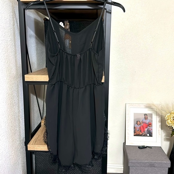 ♥️ Miss Kay Black Lace Romper - Picture 5 of 5